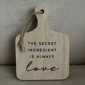 New Wooden Cutting Board Sign 🪧